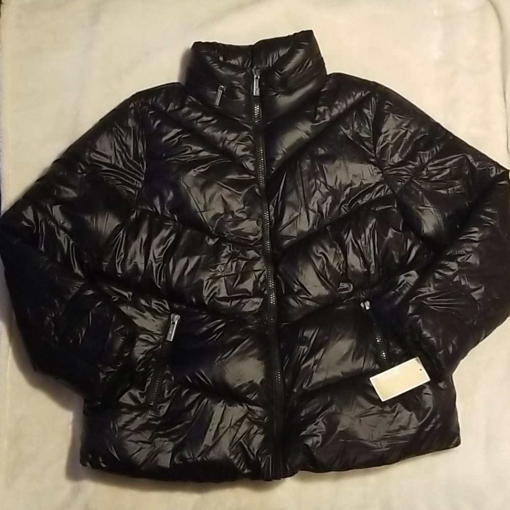 🆕️ Black Michael Kors Hooded Puffer Jacket